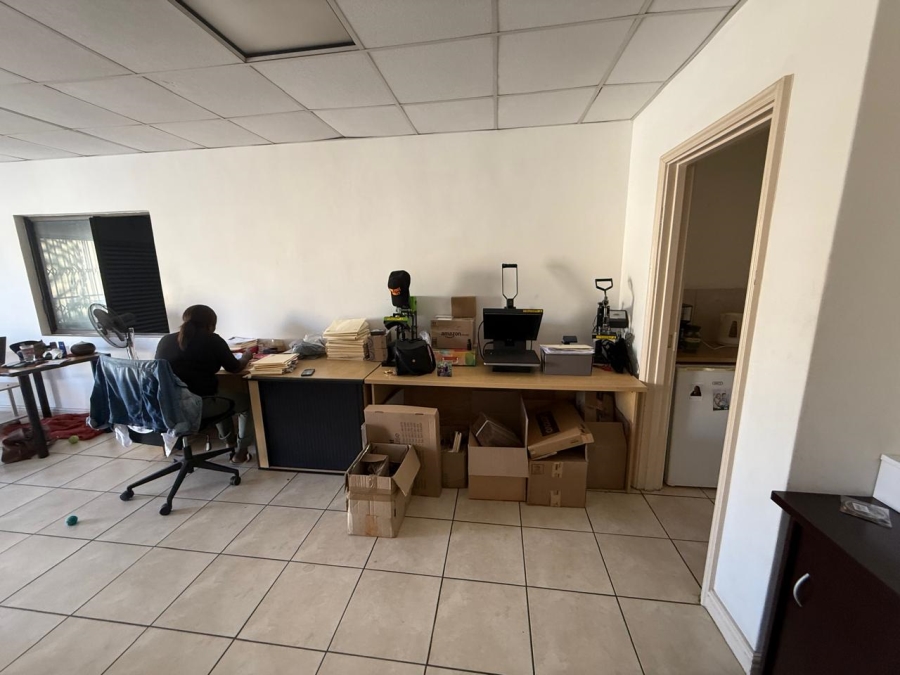 To Let commercial Property for Rent in Montague Park Western Cape